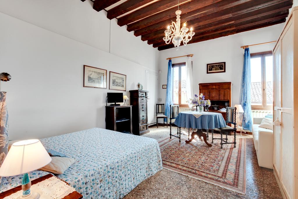 Ca' Badoer West Studio Venice Luaran gambar